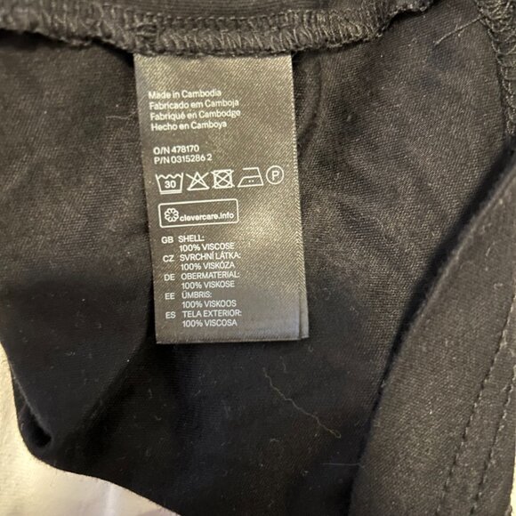 H&M cutout dress - Picture 7 of 7